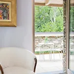 Agriturismo Rossolampone Κατάλυμα σε φάρμα *
